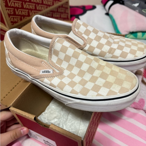 pink checkered vans - Picture 2 of 3